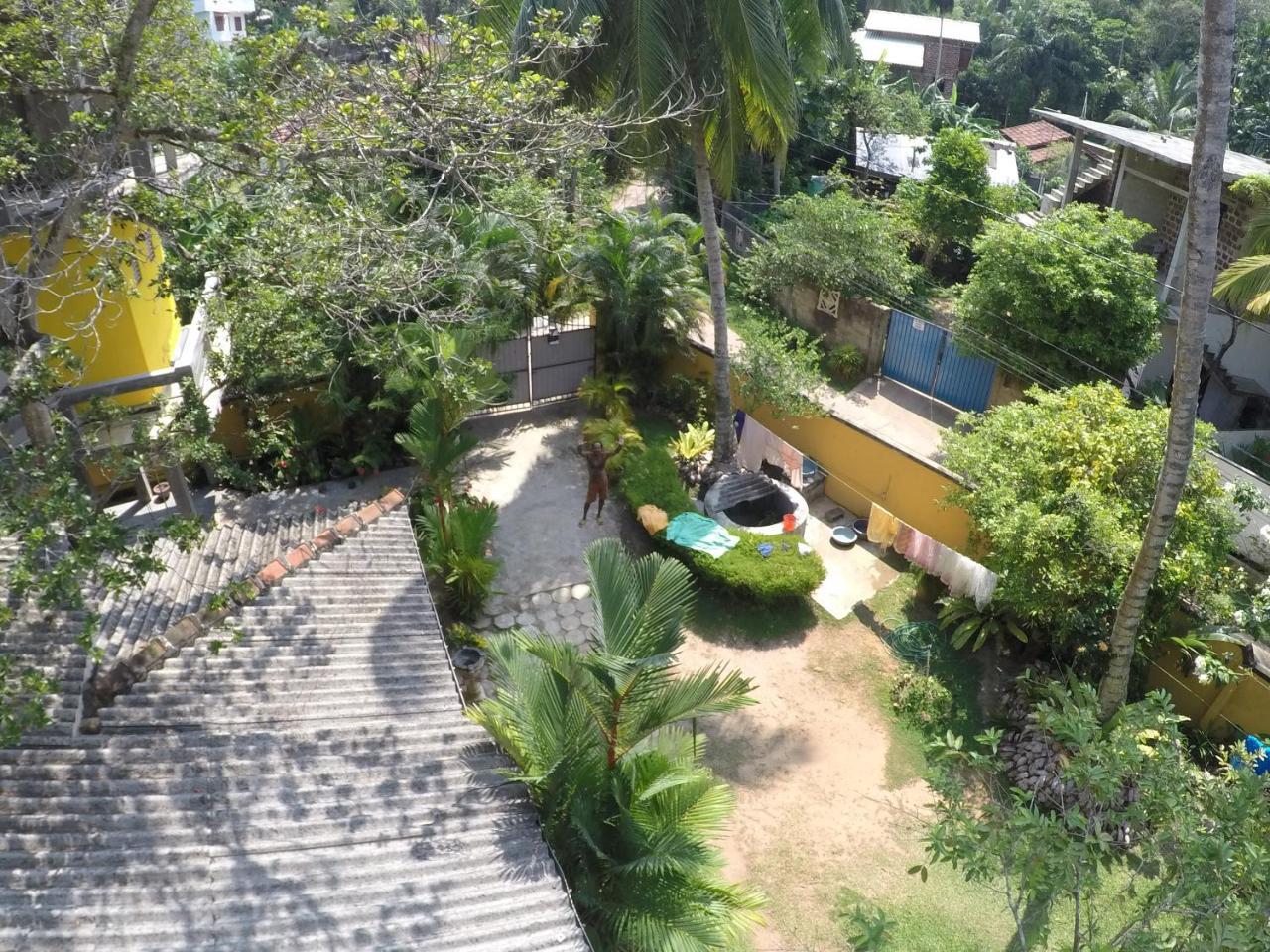 Yellowappartments Hikkaduwa Exterior photo